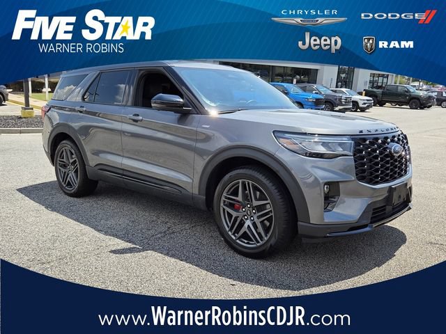 Used 2025 Ford Explorer ST-Line w/ Premium Package RWD image 1