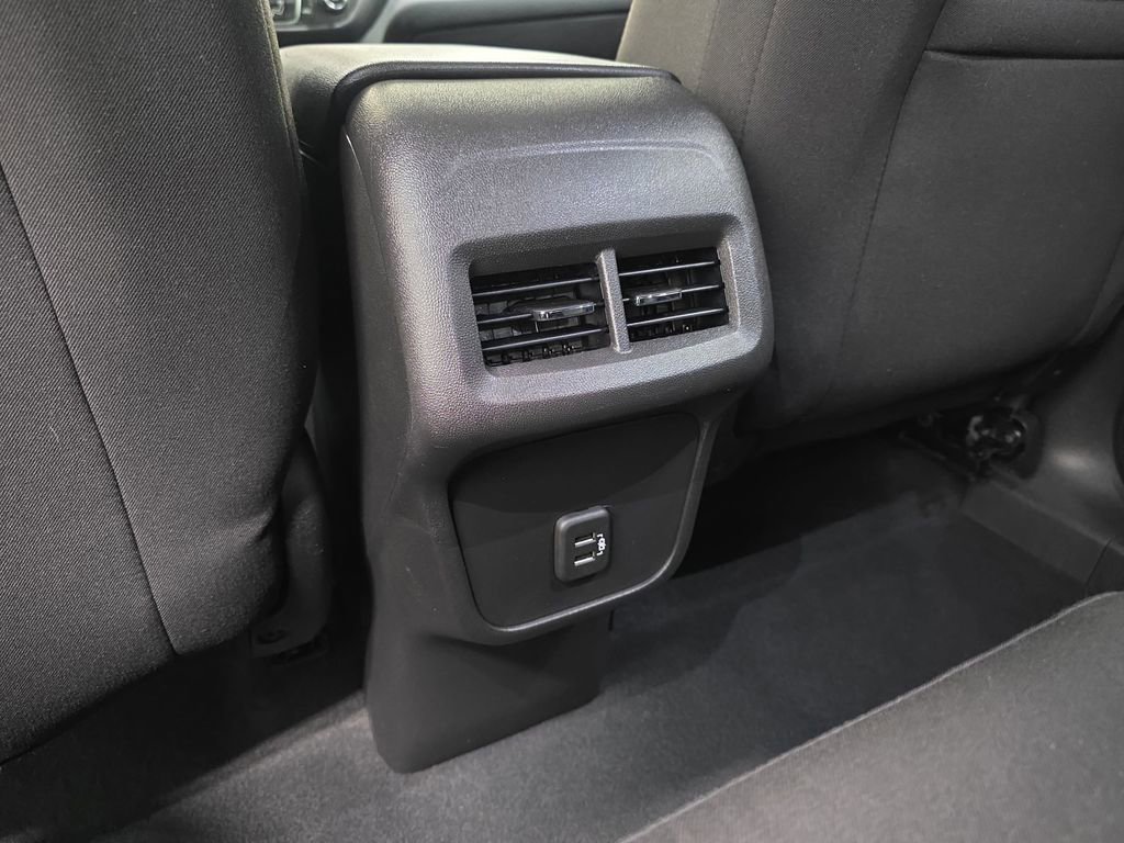 Used 2022 Chevrolet Equinox LT image 35