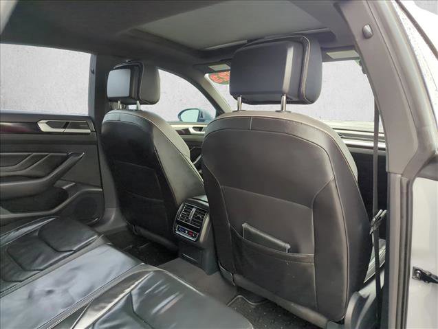 Used 2023 Volkswagen Arteon SEL Premium image 22