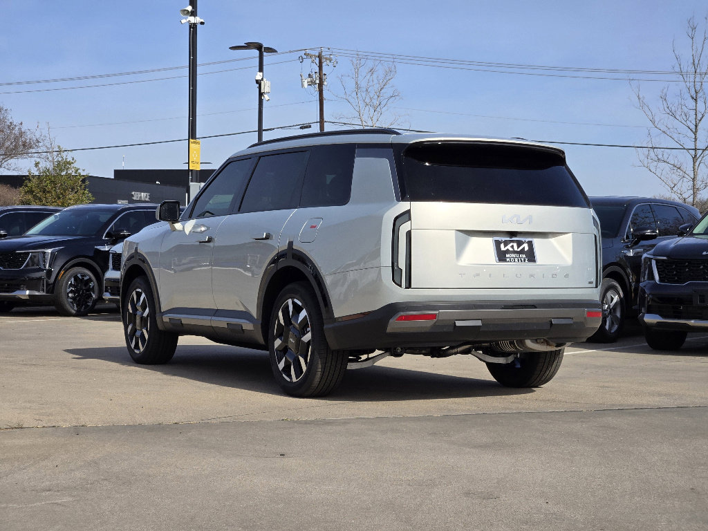 New 2027 Kia Telluride S w/ Towing Package image 3