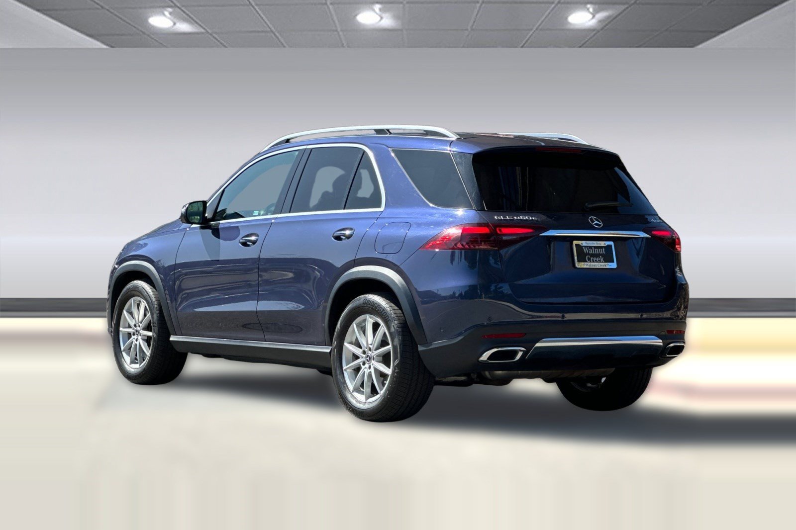 Certified 2024 Mercedes-Benz GLE 450e 4MATIC image 3