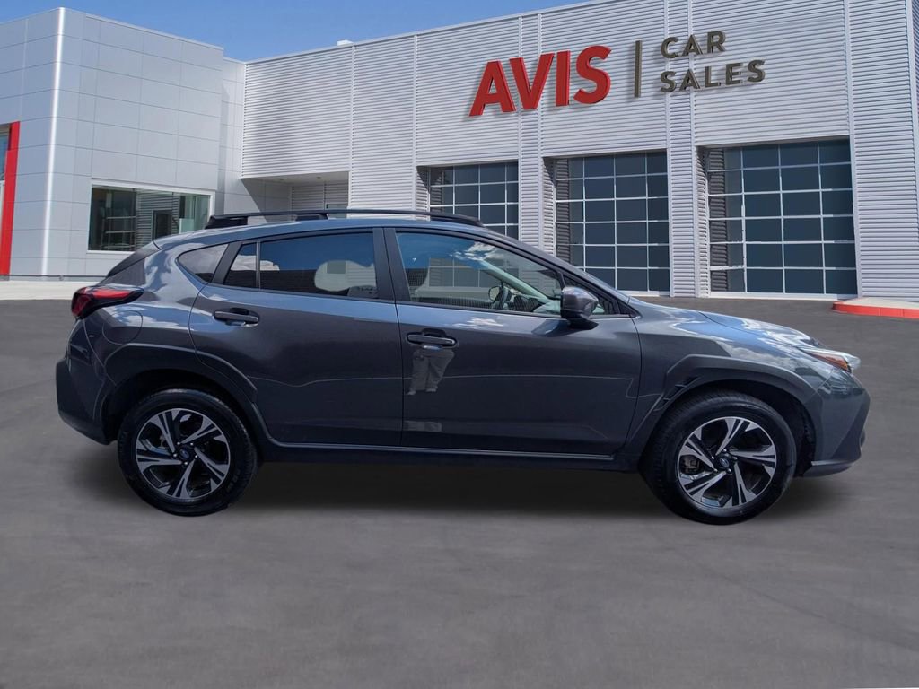 Used 2025 Subaru Crosstrek 2.0i Premium AWD/4WD image 4