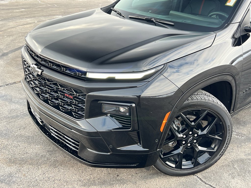 Used 2024 Chevrolet Traverse RS image 8