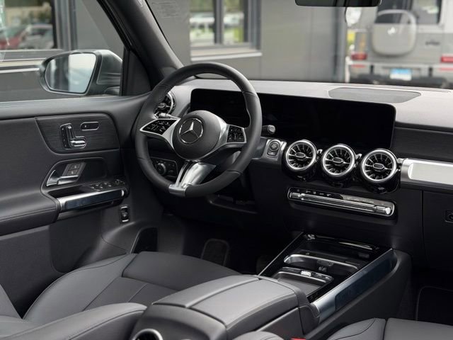 Used 2026 Mercedes-Benz GLB 250 4MATIC image 59