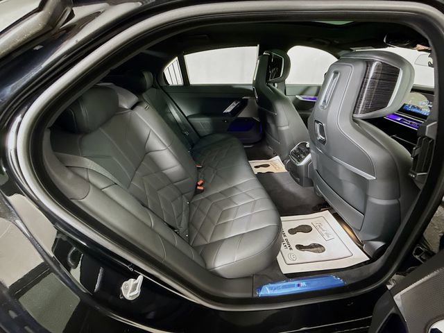 Used 2026 BMW 740i xDrive image 29