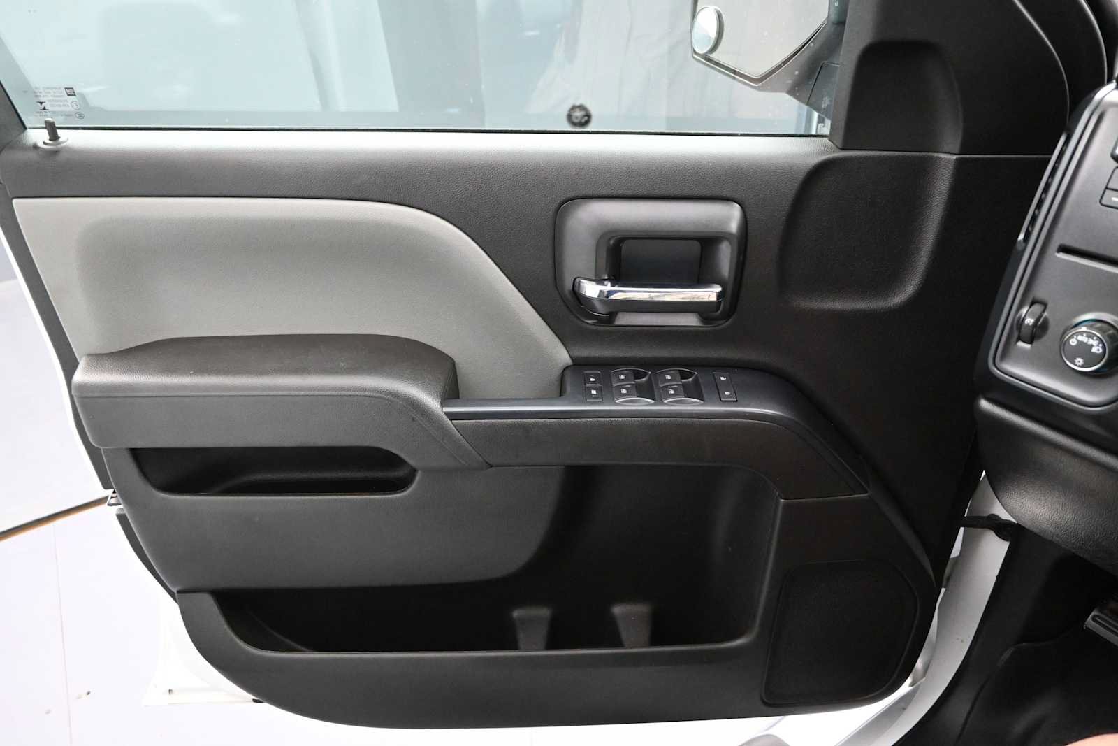 Used 2017 GMC Sierra 1500 4x4 Double Cab image 12