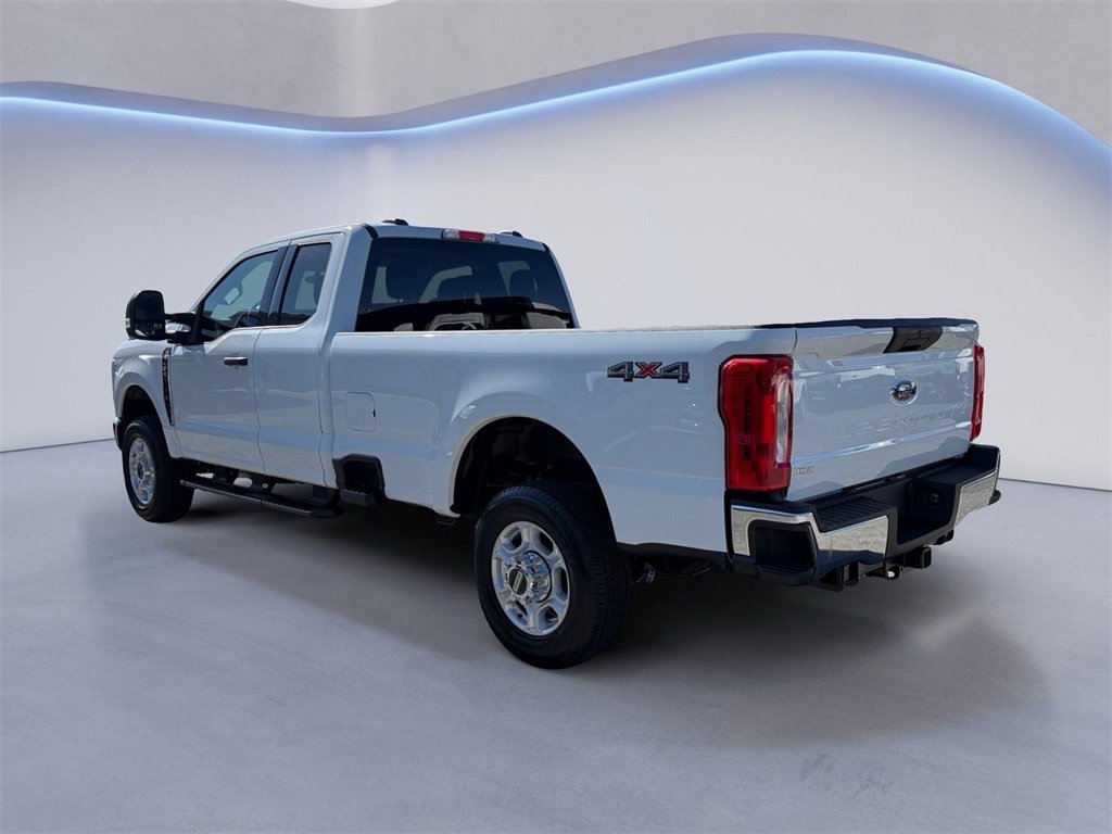 New 2026 Ford F350 XLT image 5