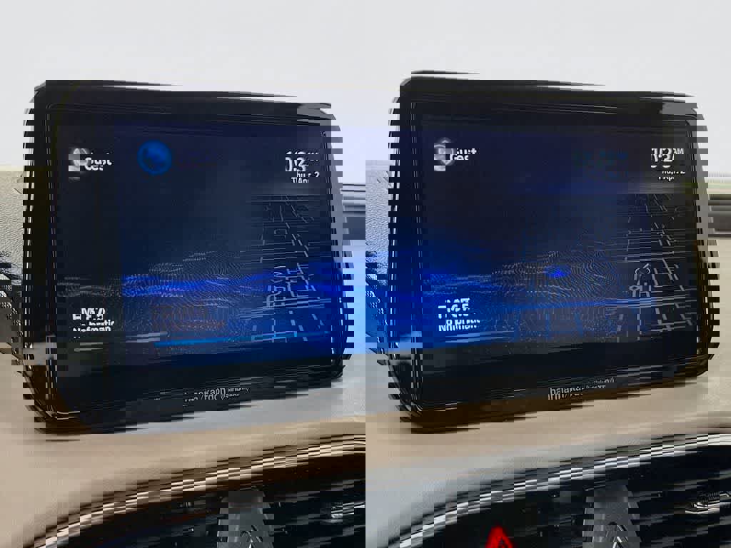 Used 2022 Hyundai Santa Fe Limited AWD/4WD image 17