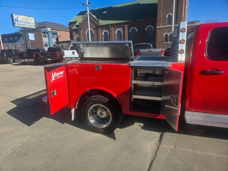 Used 2009 Chevrolet Silverado 3500 W/T image 4