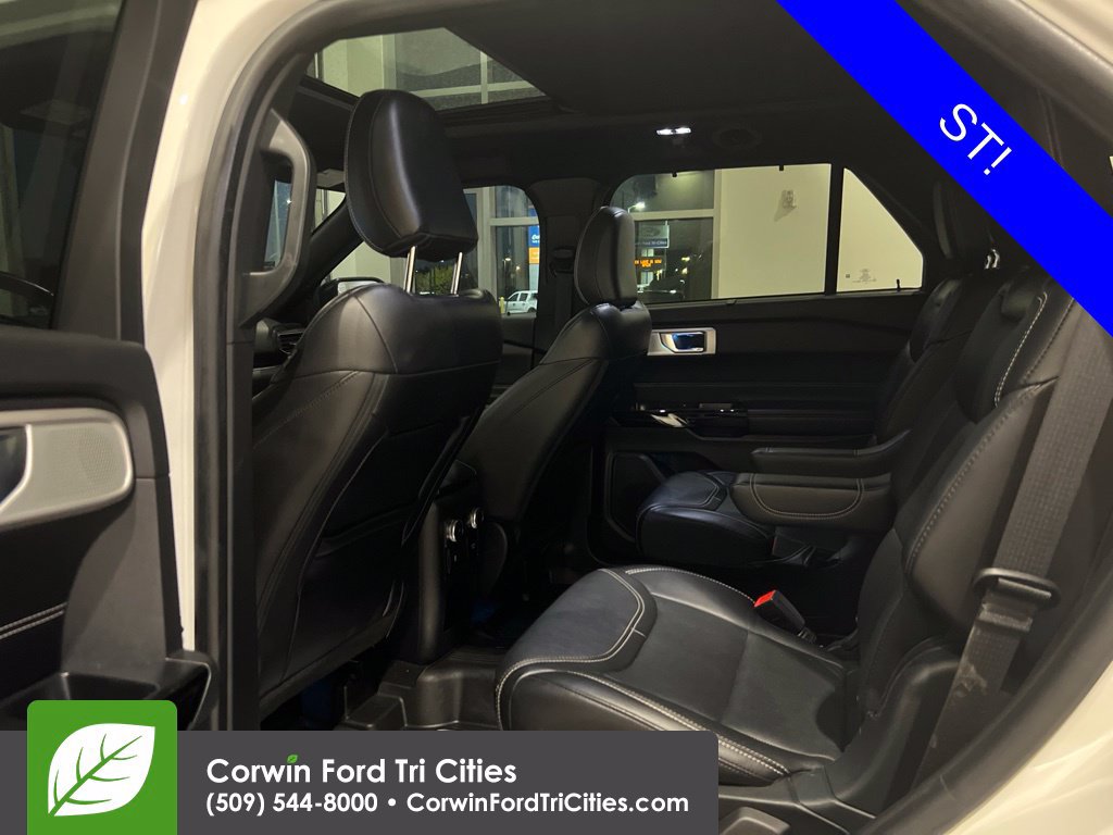 Used 2021 Ford Explorer ST w/ Equipment Group 401A AWD/4WD image 2