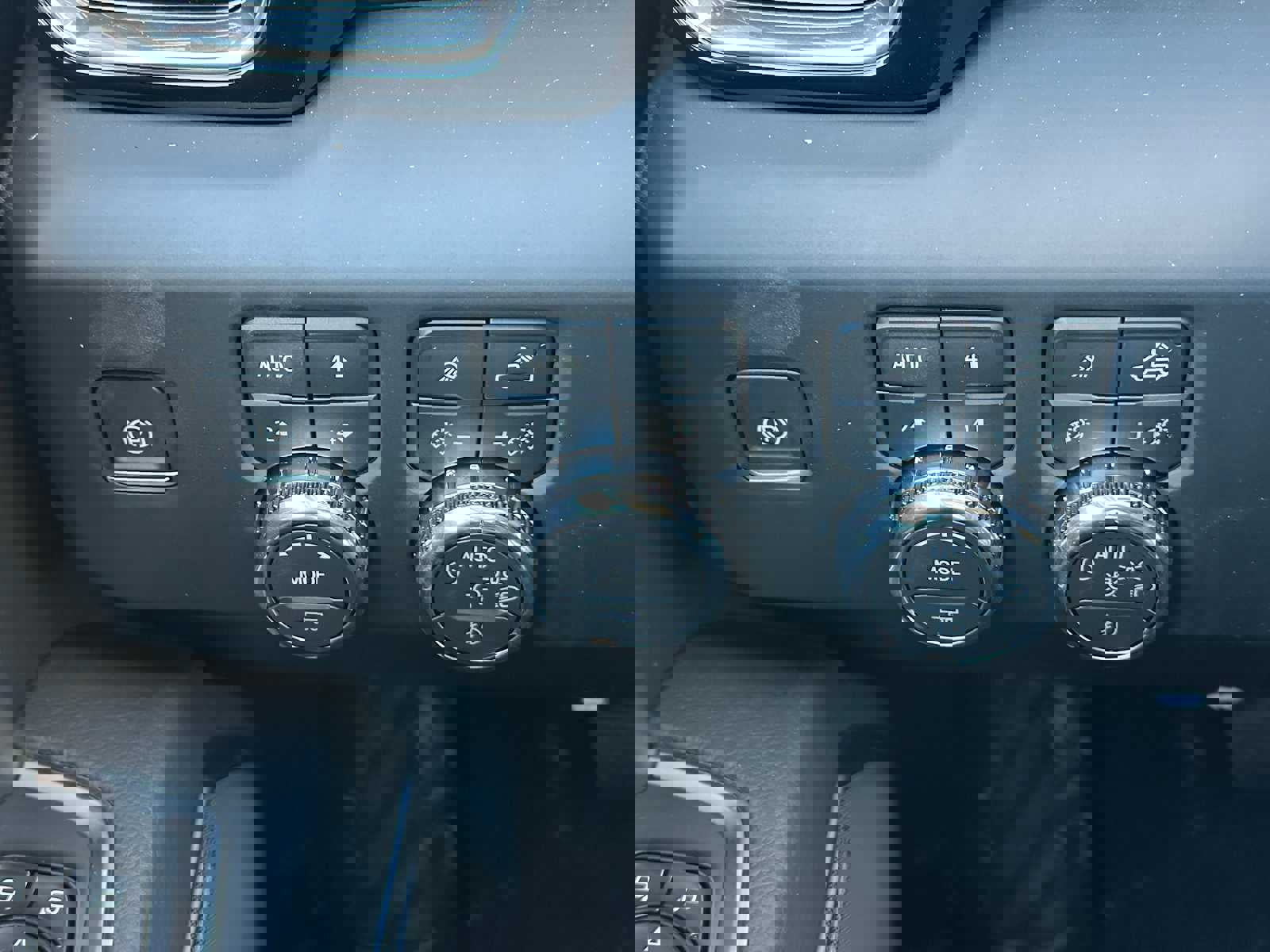 New 2026 GMC Sierra 2500 Denali image 31