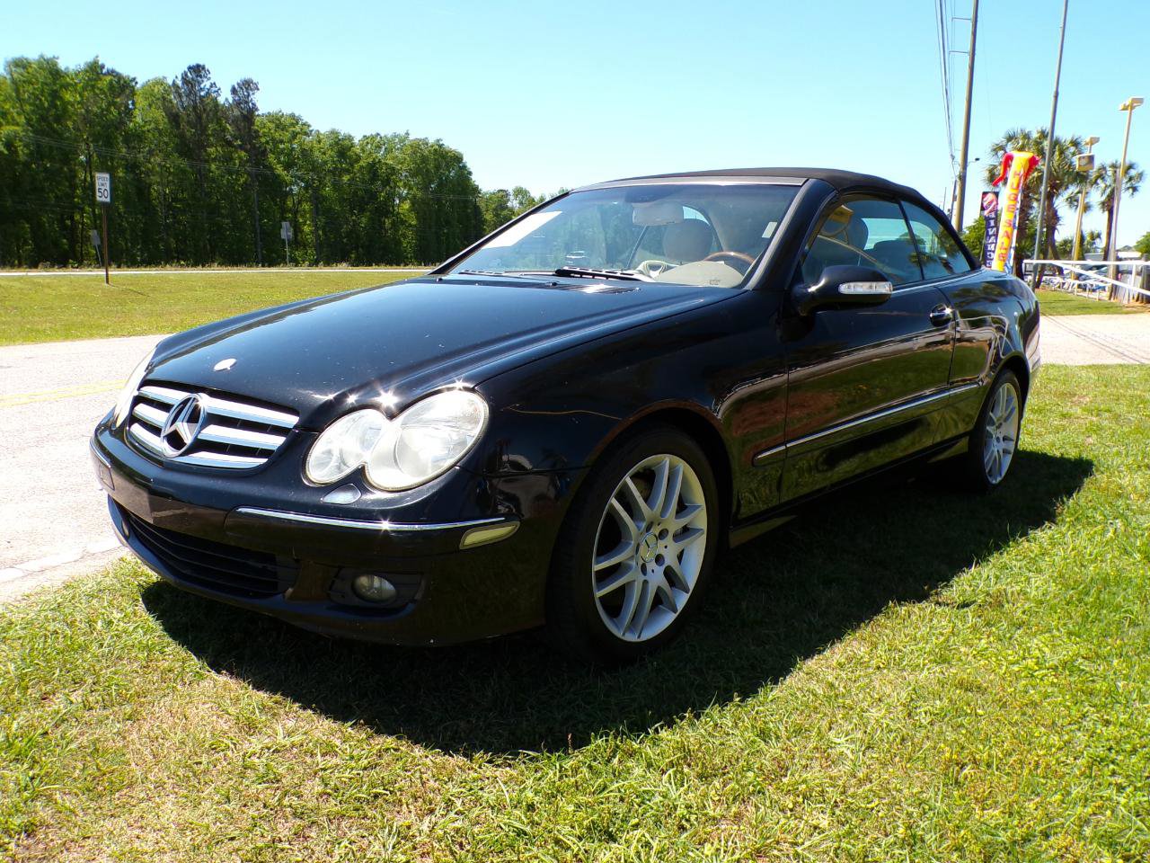 Used 2009 Mercedes-Benz CLK 350 Cabriolet image 4