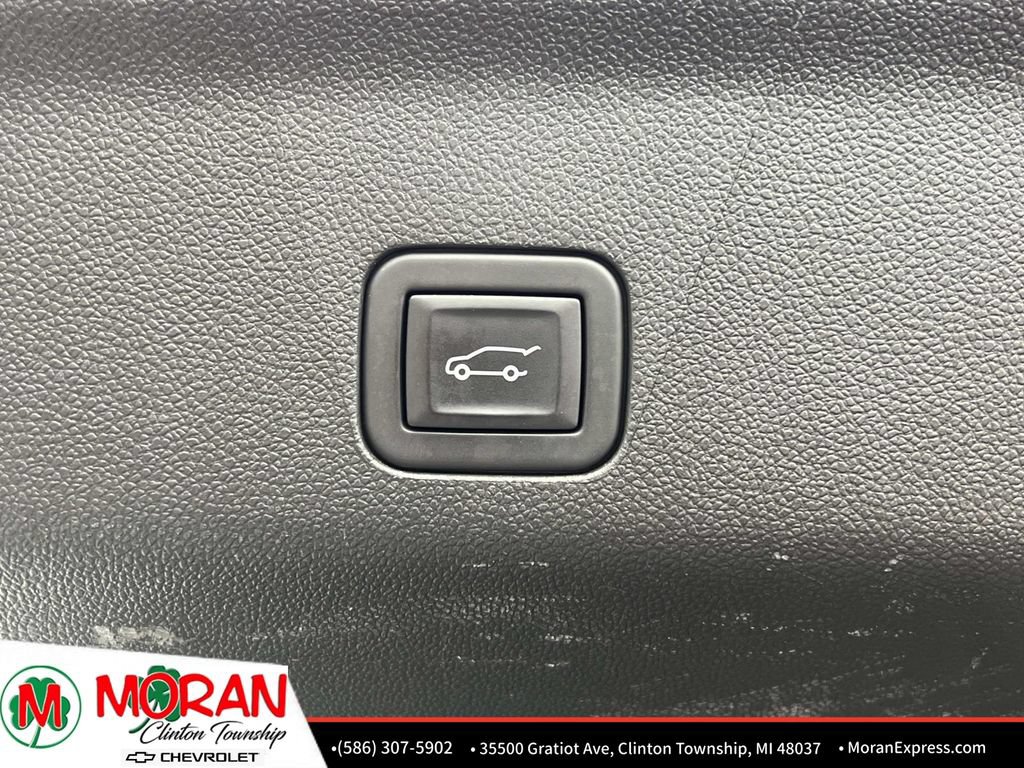 Certified 2024 Chevrolet Tahoe High Country AWD/4WD image 12