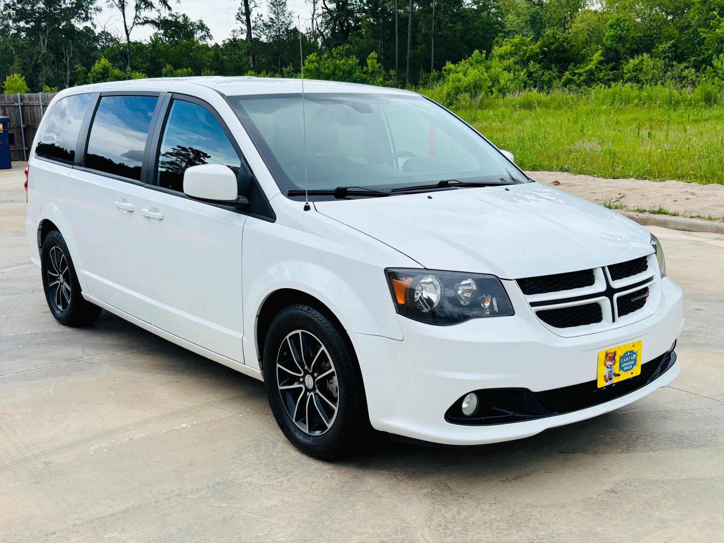 Used 2019 Dodge Grand Caravan GT FWD image 6