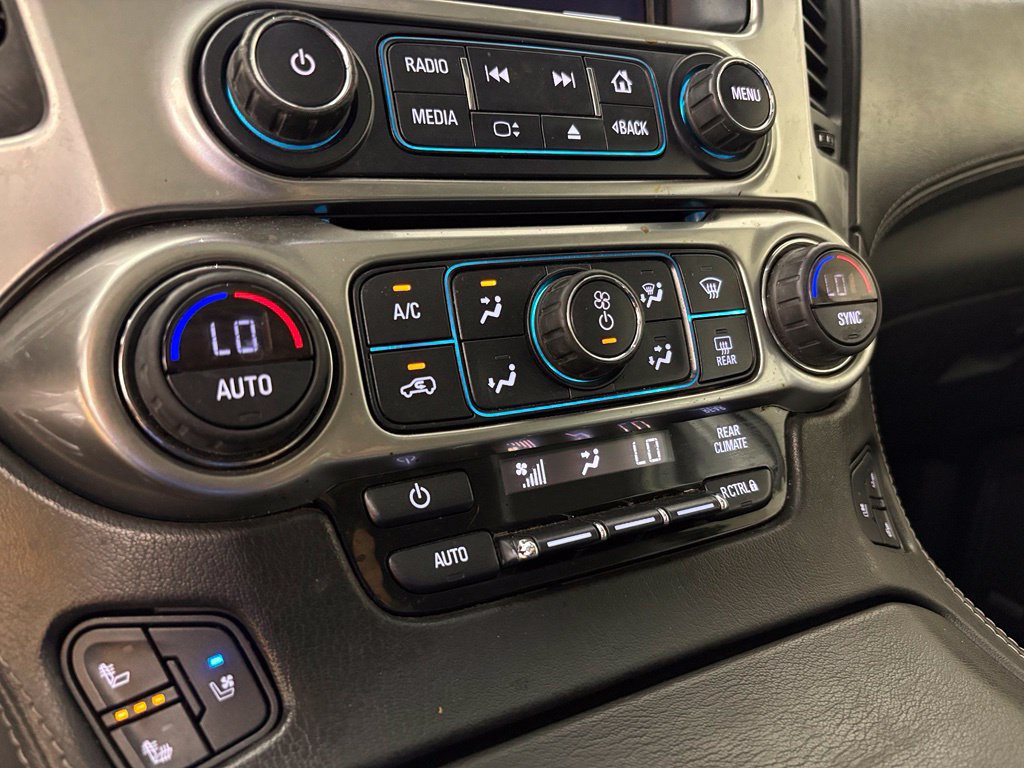 Used 2020 Chevrolet Tahoe Premier AWD/4WD image 33