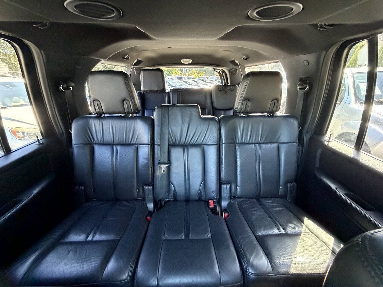 Used 2015 Lincoln Navigator L 2WD image 27