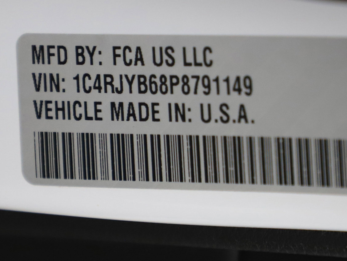 Used 2023 Jeep Grand Cherokee 4WD 4xe w/ Luxury Tech Group II image 29