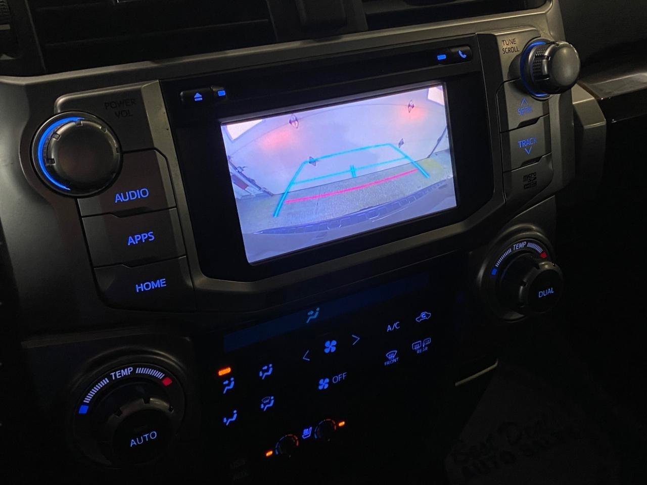 Used 2018 Toyota 4Runner Limited AWD/4WD image 26