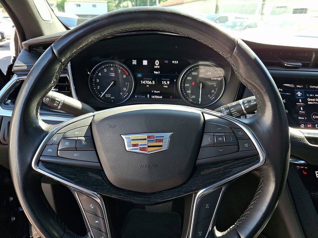 Used 2022 Cadillac XT5 Premium Luxury w/ Technology Package AWD/4WD image 21