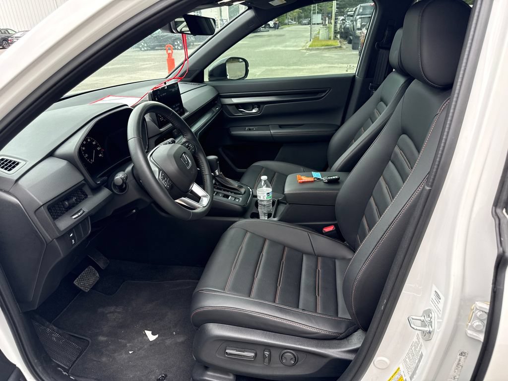 Used 2025 Honda CR-V Sport-L image 10