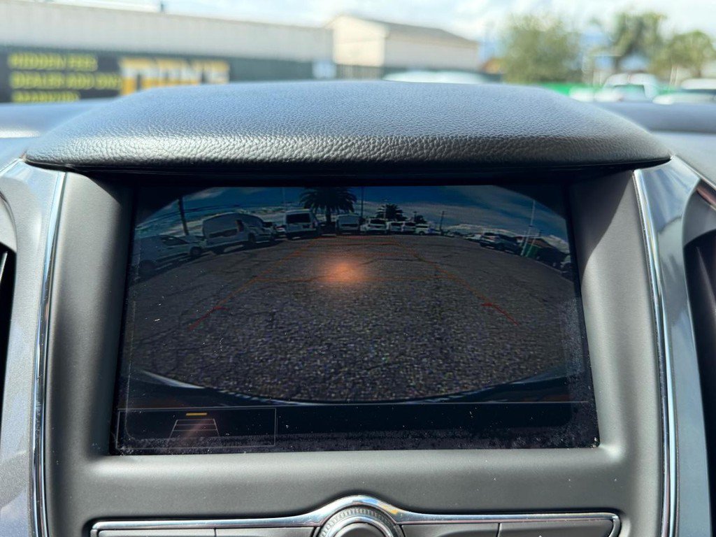 Used 2019 Chevrolet Cruze LT w/ Convenience Package FWD image 39