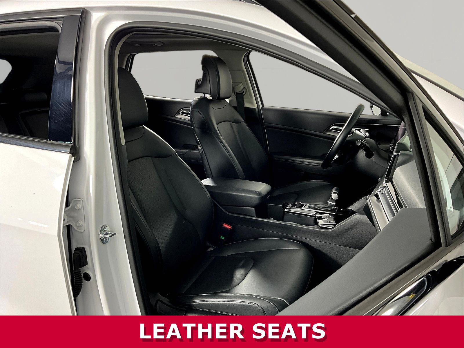 Certified 2024 Kia Sportage SX FWD image 29