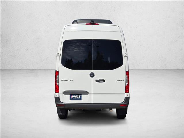 Used 2024 Mercedes-Benz Sprinter 2500 image 6