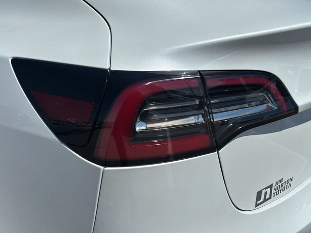 Used 2020 Tesla Model 3 Standard Range Plus RWD image 11