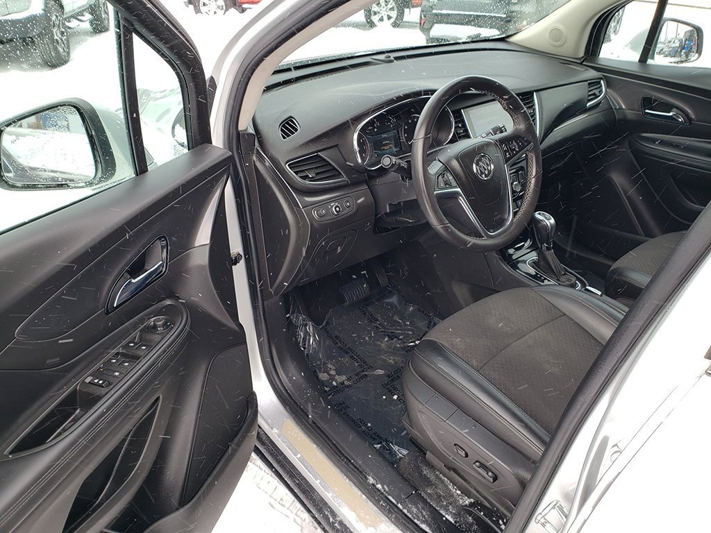 Used 2018 Buick Encore Sport Touring w/ Safety Package image 9