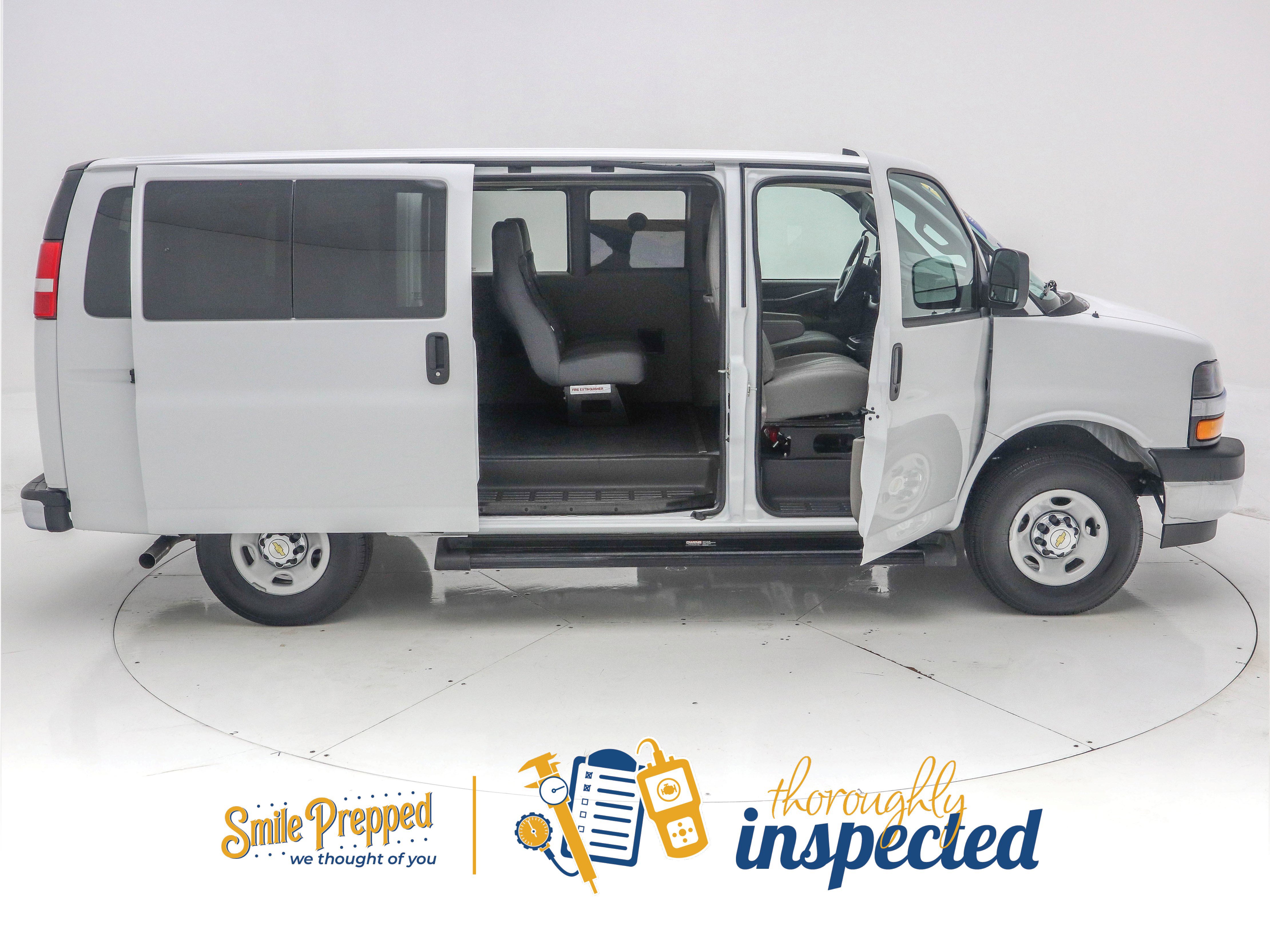 Used 2024 Chevrolet Express 2500 image 3
