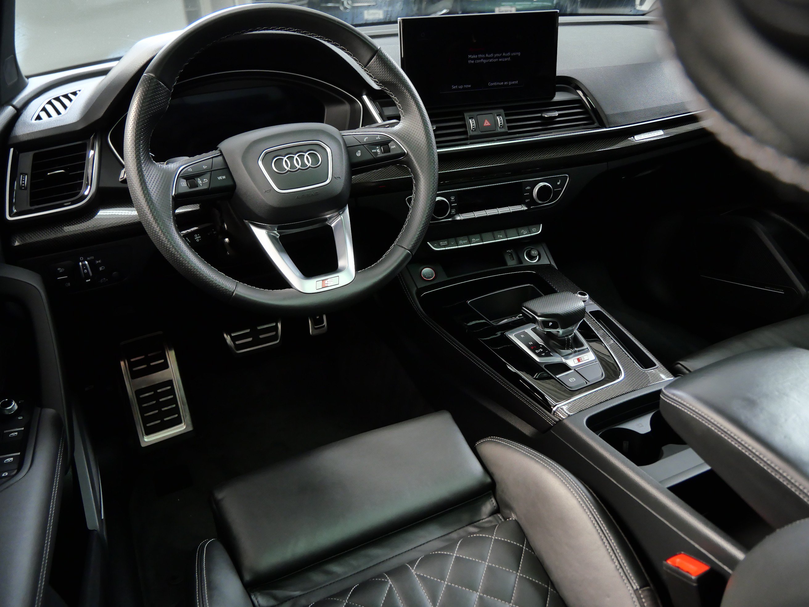 Used 2023 Audi SQ5 Premium Plus w/ Premium Plus Package AWD/4WD image 2