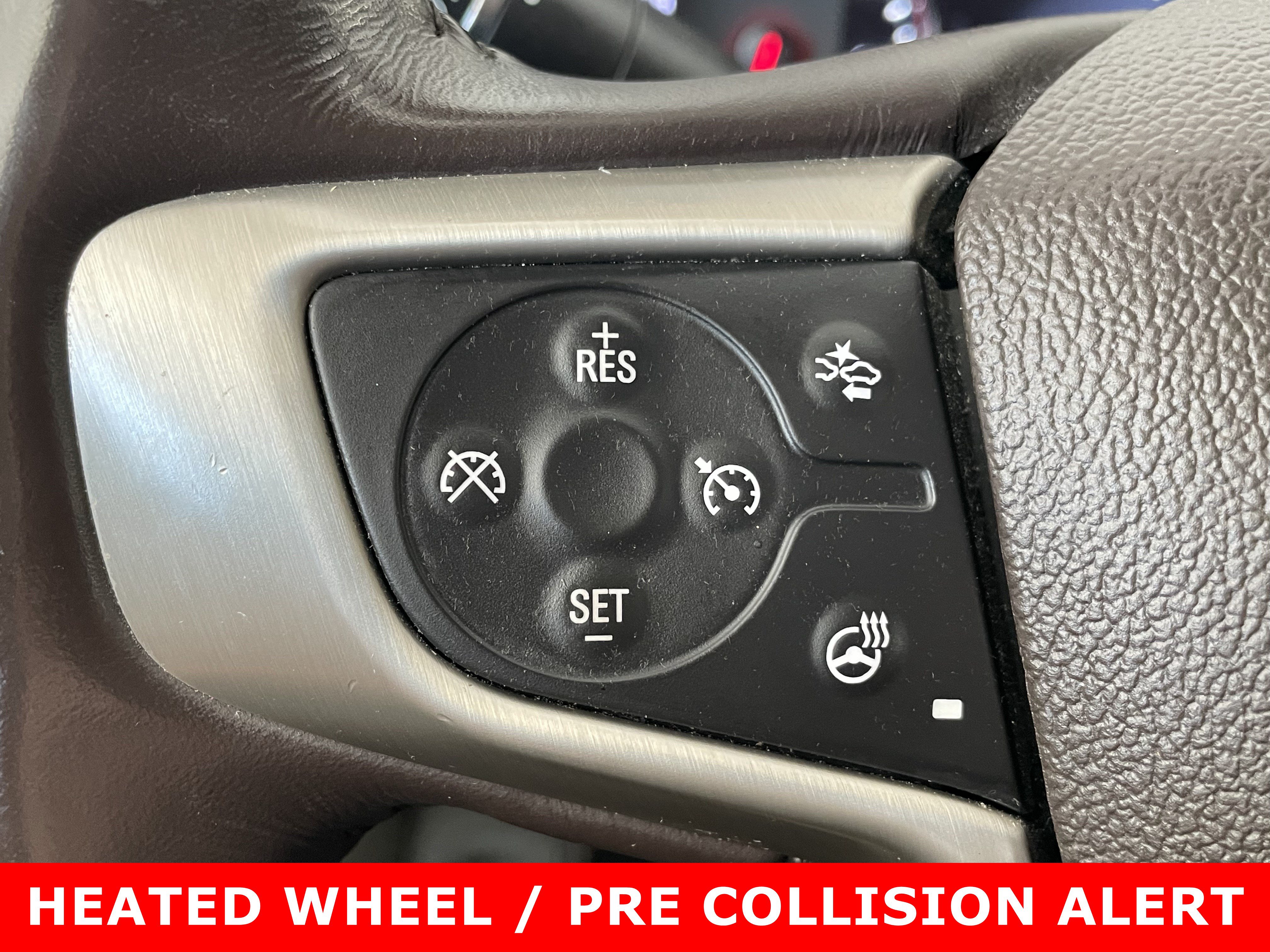 Used 2019 GMC Acadia Denali w/ Technology Package FWD image 22