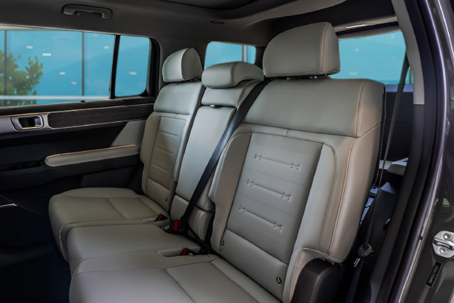 New 2026 Hyundai Santa Fe Limited AWD/4WD image 46