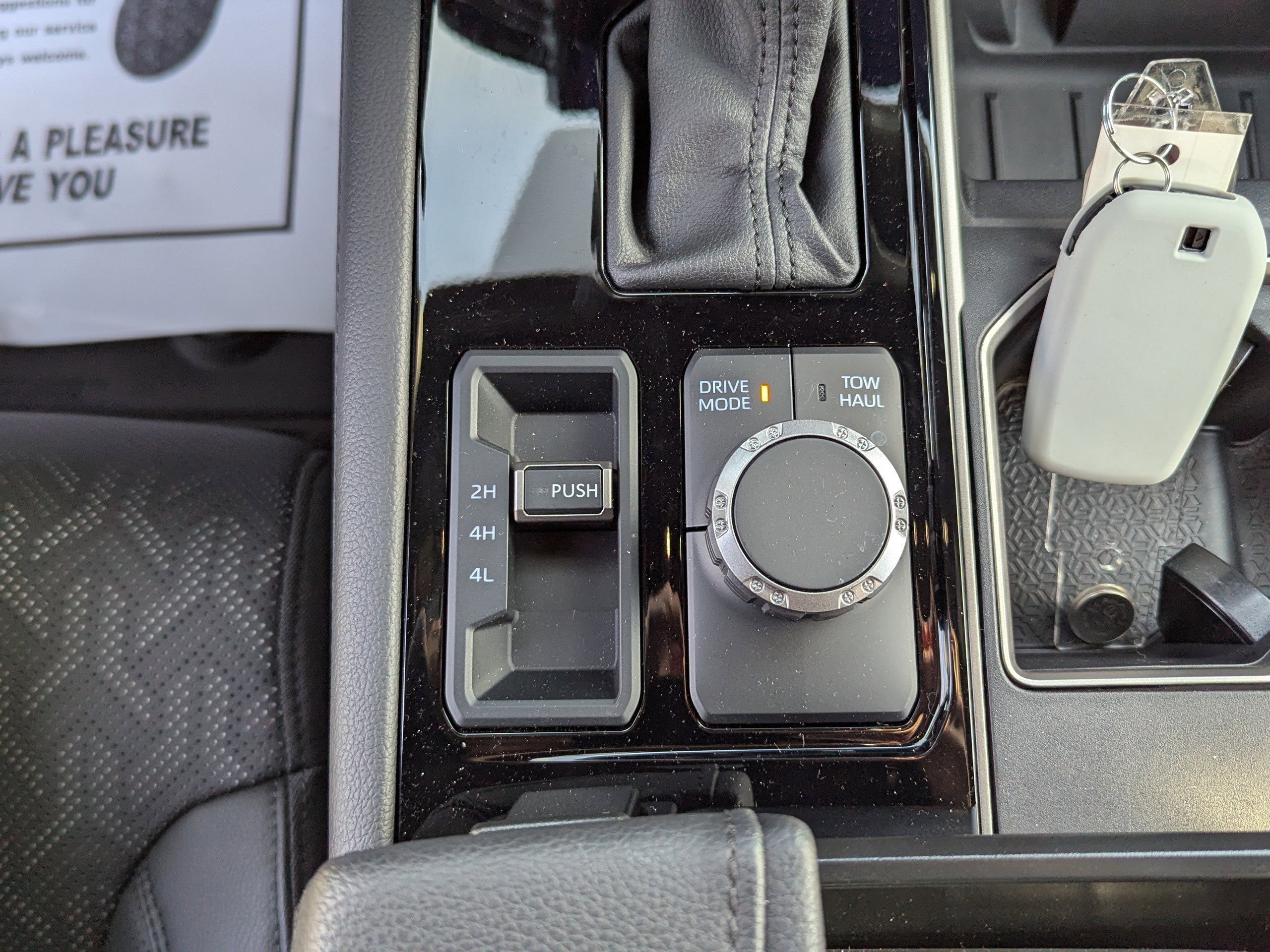 Used 2025 Toyota Tundra Limited image 23