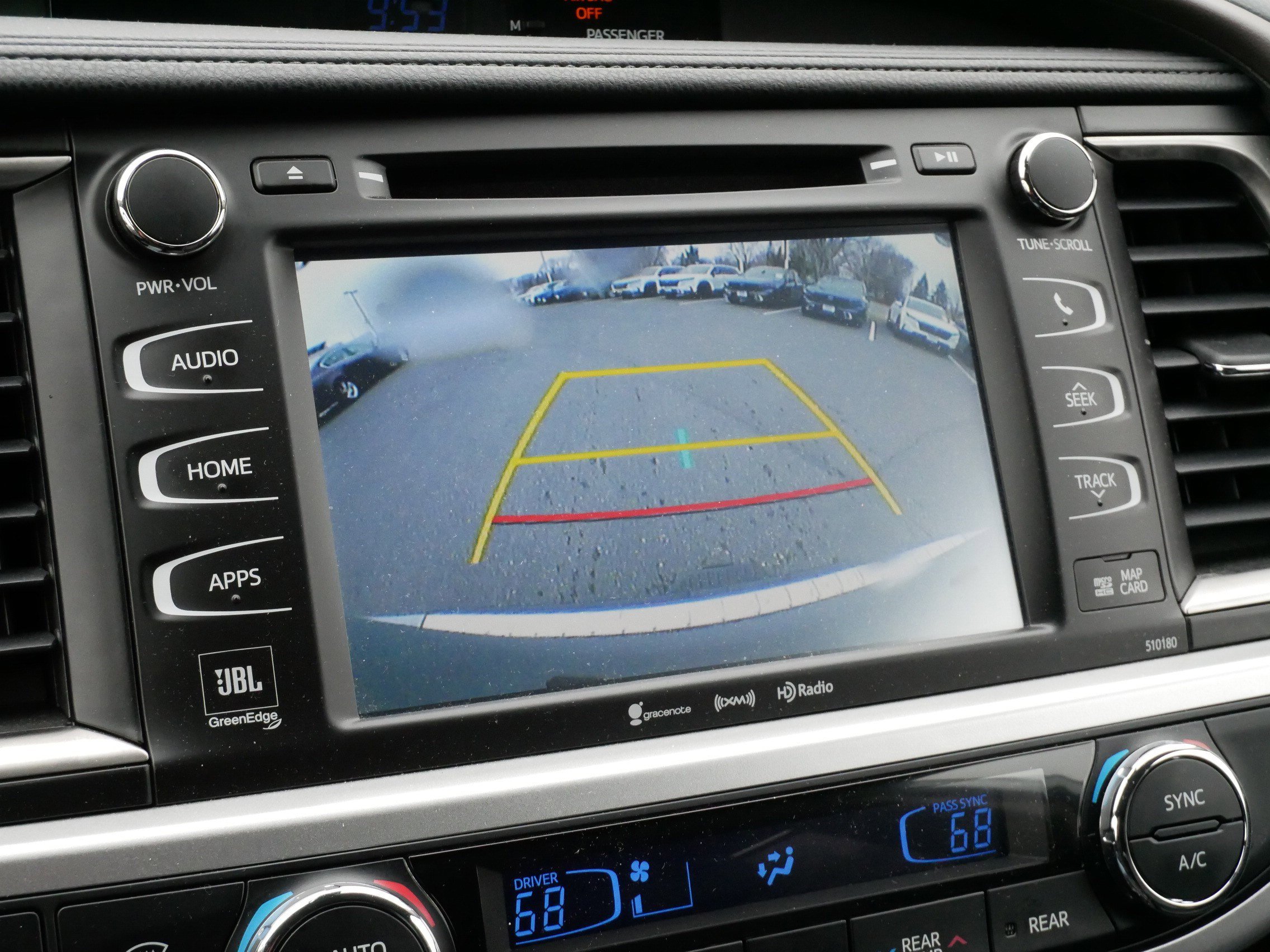 Used 2018 Toyota Highlander Limited image 31