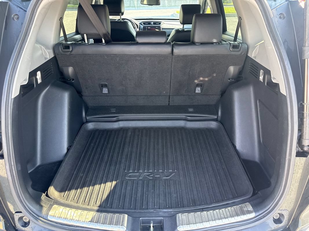 Used 2017 Honda CR-V Touring image 12