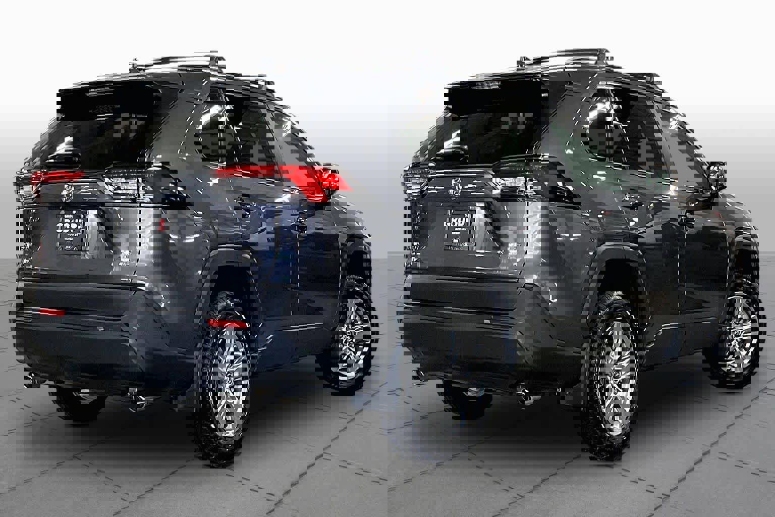 Used 2024 Toyota RAV4 XLE w/ Convenience Package image 13