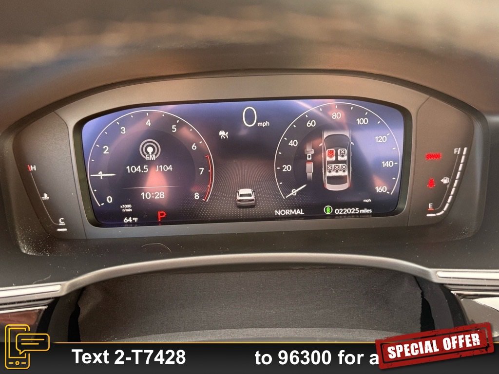 Used 2024 Honda Civic Touring image 18