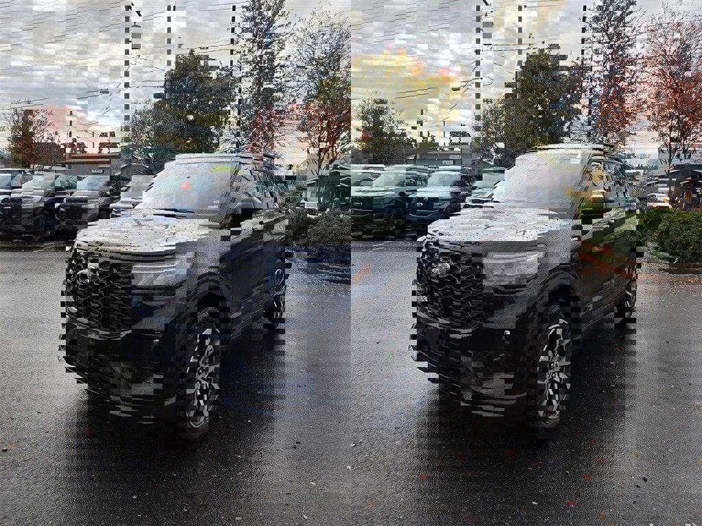 New 2026 Ford Explorer ST-Line