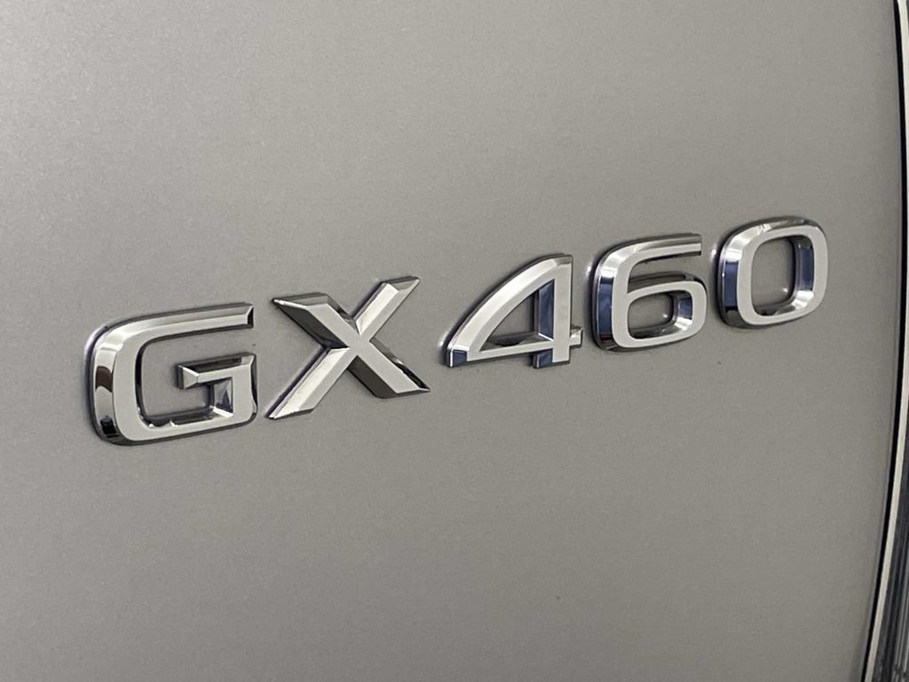 Used 2023 Lexus GX 460 Premium w/ Premium Package AWD/4WD image 11