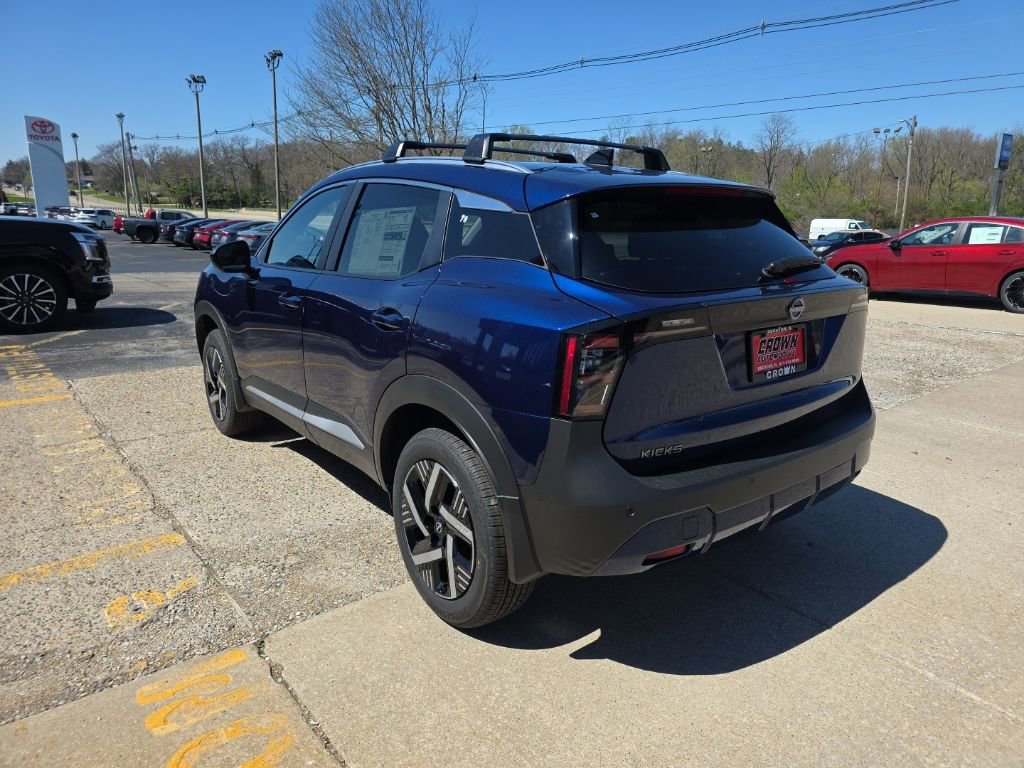 New 2026 Nissan Kicks SV image 6