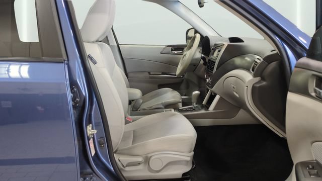 Used 2013 Subaru Forester 2.5X Premium w/ All-Weather Plus Pkg AWD/4WD image 12