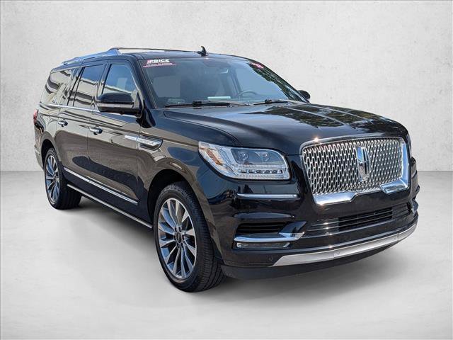 Used 2018 Lincoln Navigator L Select AWD/4WD video 3