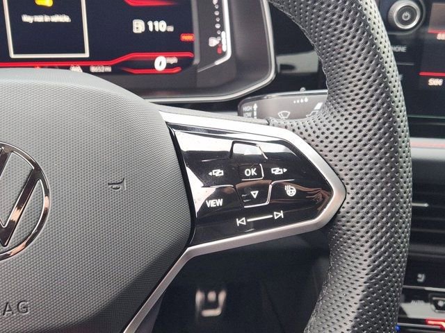 Used 2025 Volkswagen Jetta GLI Autobahn image 30