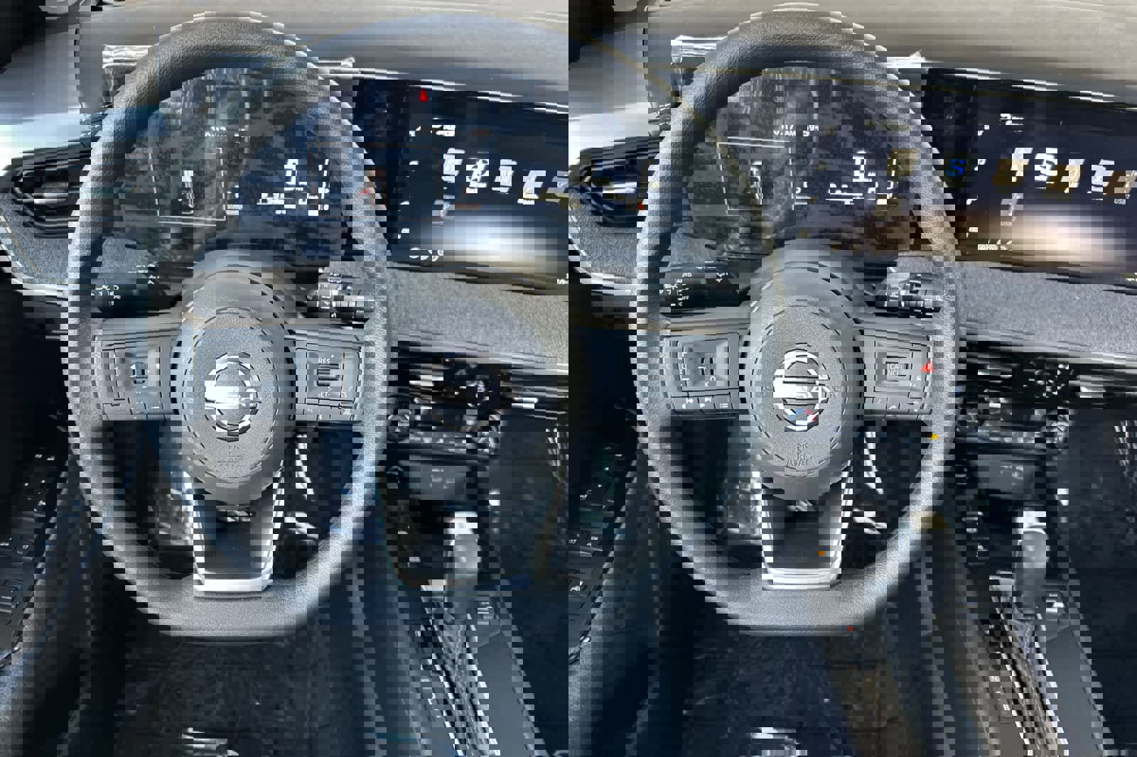 New 2026 Nissan Kicks SV AWD/4WD image 14