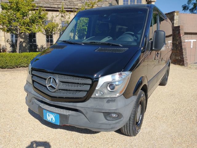 Used 2017 Mercedes-Benz Sprinter 2500 image 4