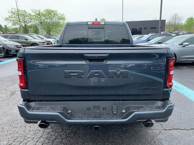 New 2026 RAM 1500 Express AWD/4WD image 4