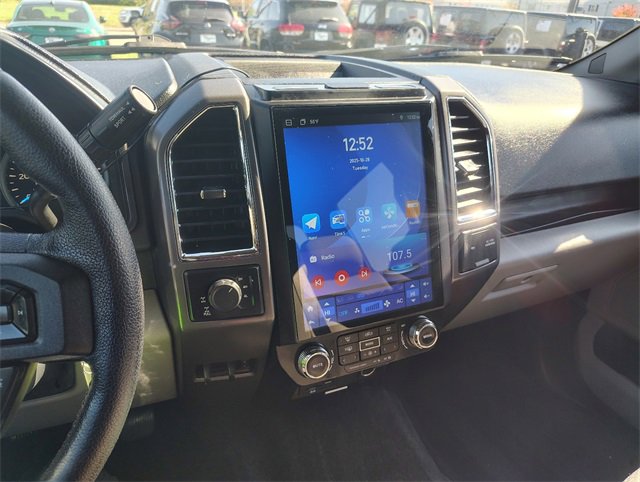 Used 2015 Ford F150 XLT w/ Equipment Group 302A Luxury image 23