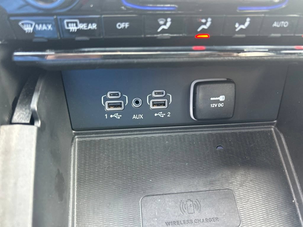 Used 2024 Jeep Grand Cherokee Laredo X w/ Luxury Tech Group I AWD/4WD image 40