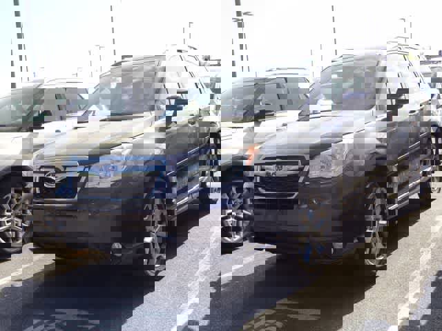 Used 2015 Subaru Forester 2.5i Touring w/ Eyesight & Navigation System image 1